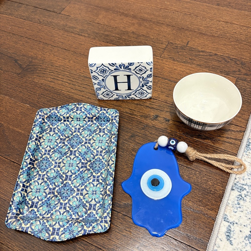 Blue and White Decorative Tray Set